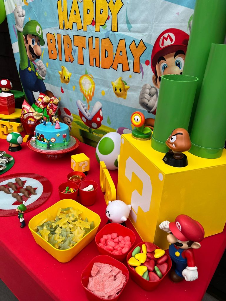 Super Mario Feesttafel